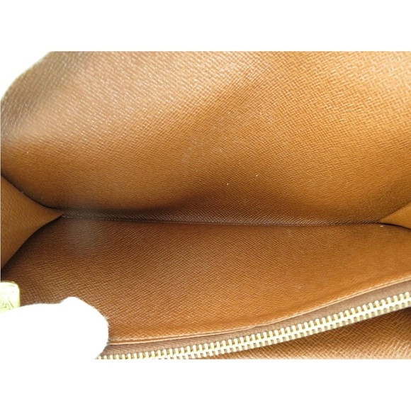 Louis Vuitton Monogram Canvas Wallet - Picture 11 of 16